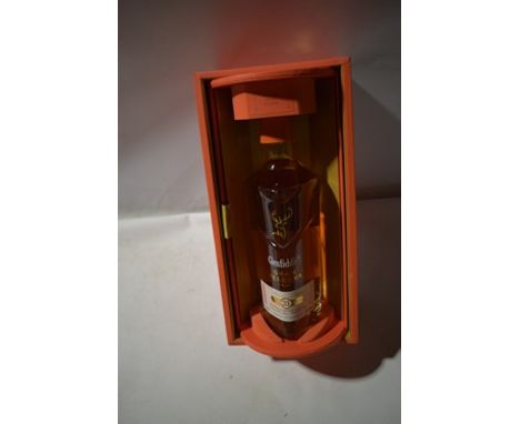 { Option of lots:  59, 60, 61, 62, 63, 64, 65, 66, 67, 68, 69 } 1 x 70cl bottle of Glenfiddich single malt 21 year-old Gran R