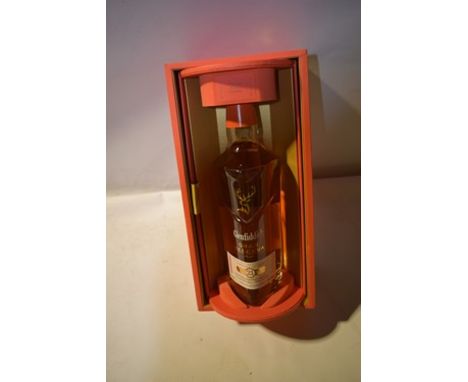 { Option of lots:  59, 60, 61, 62, 63, 64, 65, 66, 67, 68, 69 } 1 x 70cl bottle of Glenfiddich single malt 21 year-old Gran R