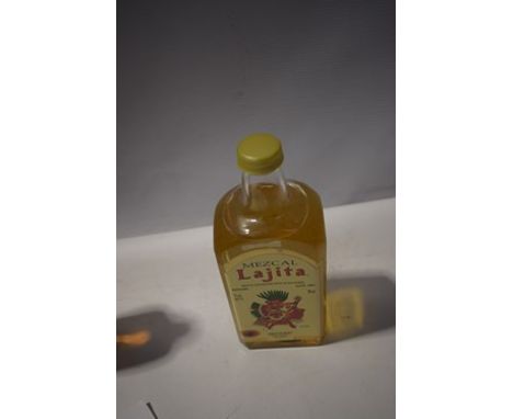 1 x 70cl bottle of Mezcal Lajita Tequila (CAB8) (1)