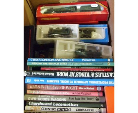 A Bachmann Branch-Line 00 gauge locomotive and tender, 4-6-0, Kinlet Hall, 4936, other assorted Bachmann Mainline Hornby and 