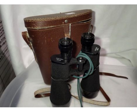 Pair of cased Carl Veitch binoculars. UK P&amp;P Group 2 (£20+VAT for the first lot and £4+VAT for subsequent lots) 