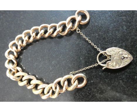 A 9ct Gold Hollow Chain Bracelet, 20.6g 