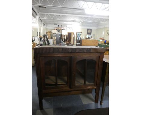 An Edwardian Oak Glazed Single Shelf Side Cabinet, 127cm Long 