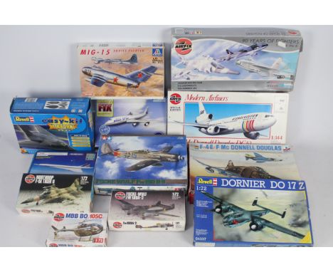 Airfix - Revell - Italeri - Tamiya - Esci - 12 x boxed aircraft model kits including Focke Wulf Fw190D9 in 1:48 scale, McDonn