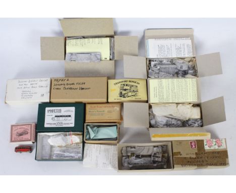 Pirate Models, Transport Replicas / Varney, Wyatt &amp; Tizzard, Langley Miniatures, Others - 10 boxed white metal model main