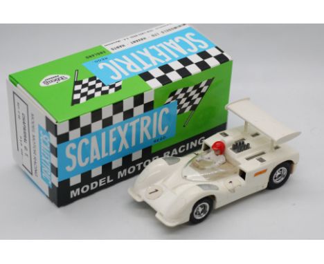 Scalextric (Exin) - An boxed Spanish made Scalextric C40 Chaparral GT. The model in white, has signs of play, with slight wea