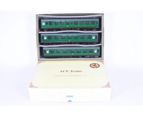 Ace Trains - A boxed set of three O gauge BR Mark 1 coaches in green. # C13 set A. They appear in Very Good condition with on