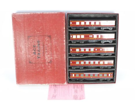 Ace Trains - A boxed set of 5 x O gauge LMS Merseyside Express coaches. # C/2. They appear in Very Good condition overall wit