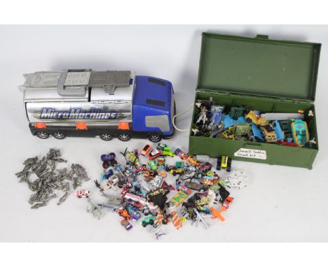 Micro Machines collection featuring Star Wars - Thunderbirds - Power Rangers. Galoob Micro Machines Super Stunt City Tanker T