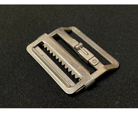 WW2 British RAF / Army Battledress Blouse buckle with hidden escape compass. 