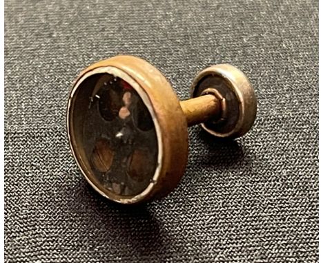 WW2 British Escape and Evasion Compass hidden in a collar stud. 