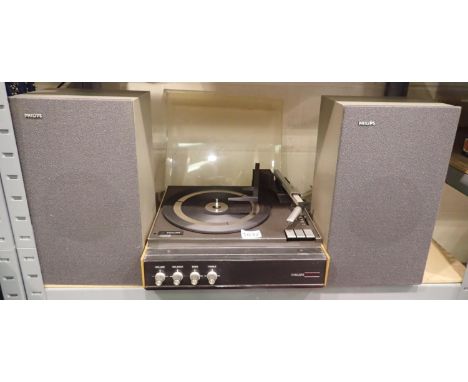 Philips record deck and speakers. All electrical items in this lot have been PAT tested for safety and have passed. This does
