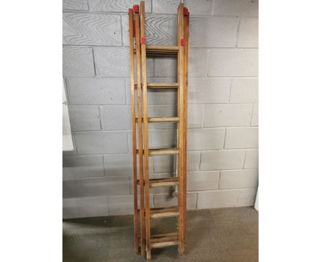 A vintage pine extending ladder, individual section L. 185.5cm.