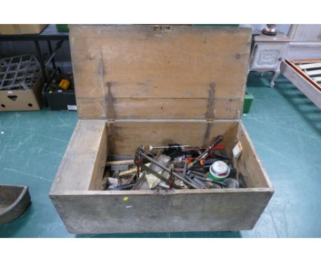 Pine toolbox and tools, Rapier 400 plane etc