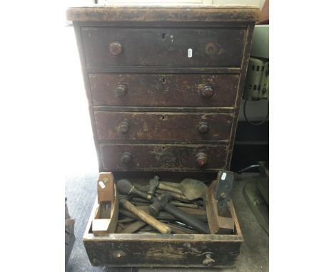 A small Victorian 5 drawer chest containing a collection of carpenterary and woodworking tools (chest in need of restoration)