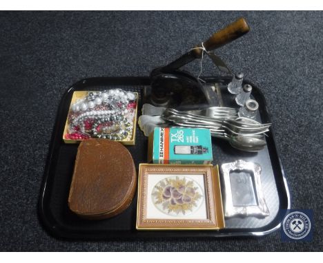 A tray of assorted costume jewellery, Haminex flash, vintage hand painted hole punch, silver and glass miniature cruet set, f