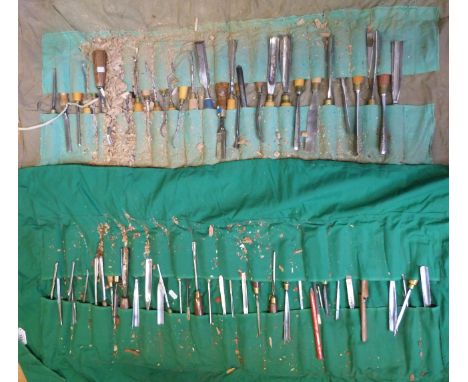 Approximately 60 Ashley Iles and other wood carving / turning tools