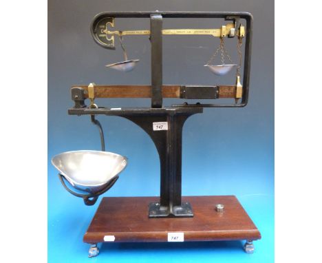 A set of W & T Avery 5lb ratio scales 12-1 and 144-1
