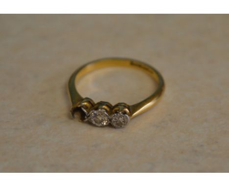 18ct gold diamond ring (one stone missing) approx weight 2.4g