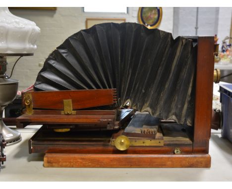 Victorian mahogany cased plate camera, Taylor, Taylor &amp; Hobson, Leicester &amp; London, No. 9934, bellows and casing defe
