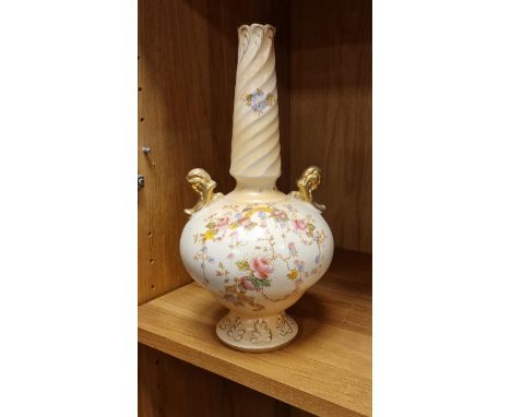 Antique Crown Devon Fieldings Large Blush Floral Vase