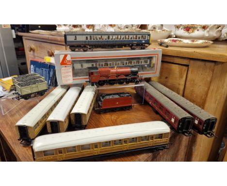 Hornby Harry Potter Hogwarts Express Train Set + Lima Twin Pack &amp; Various Hornby Carriages