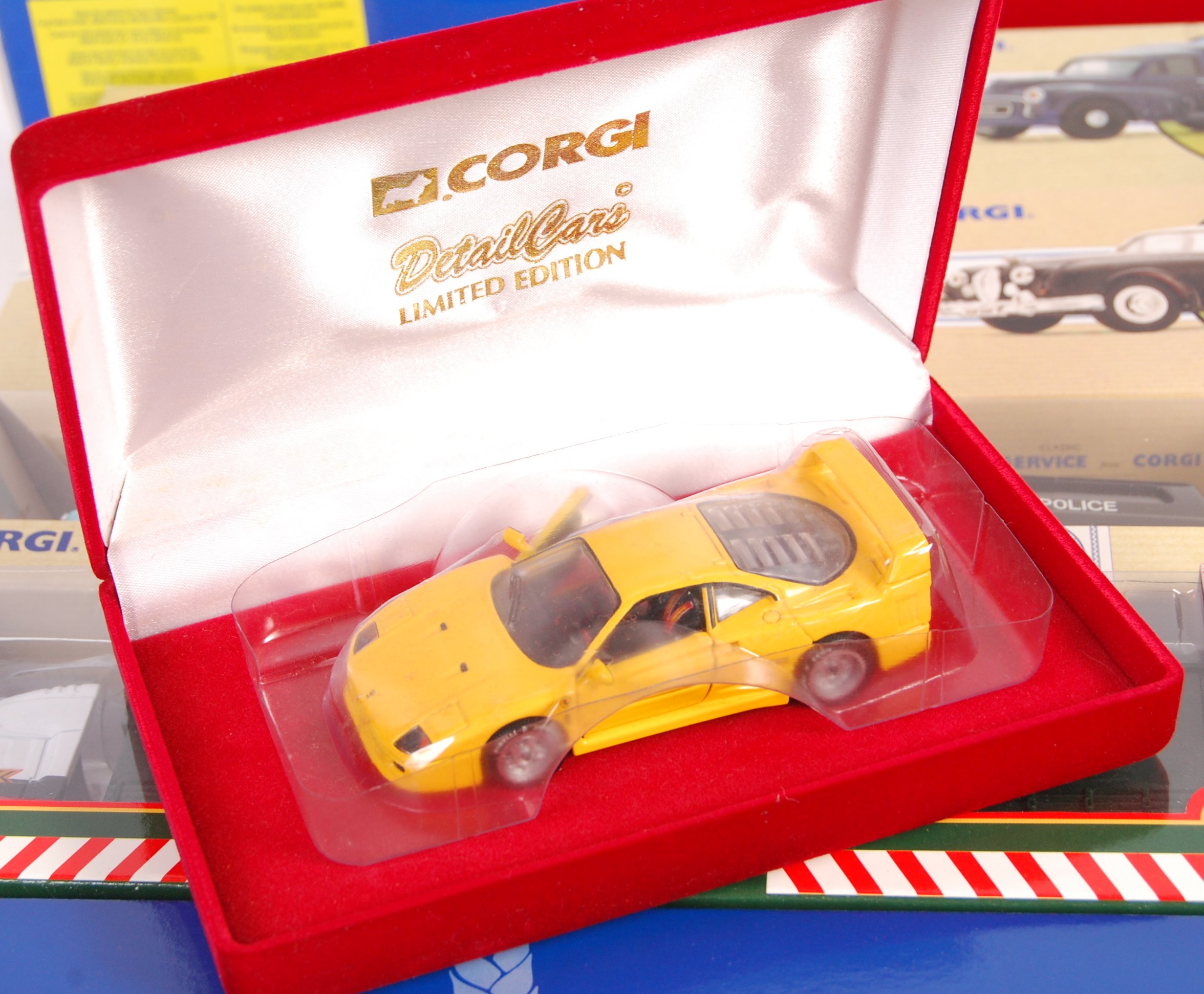 A Collection Of 15x Corgi Classic Made Scale Diecast Models To Include ...