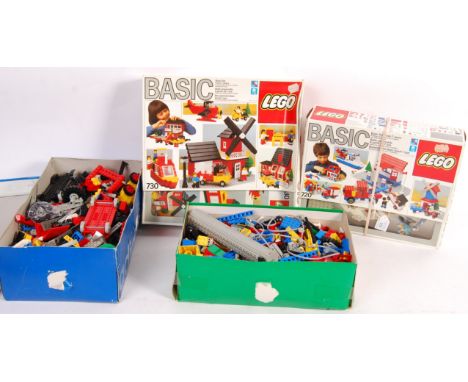 A collection of assorted vintage Lego - comprising of x2 vintage ' Basic ' boxed sets (720 &amp; 730 - vendor assures us both