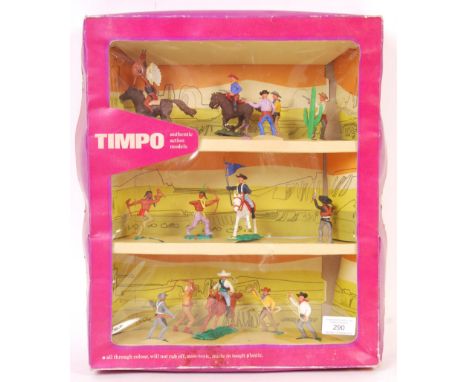 An incredibly rare original vintage Timpo Toys plastic model Western figure triple-set ' Cowboys &amp; Indians '. Contents ap