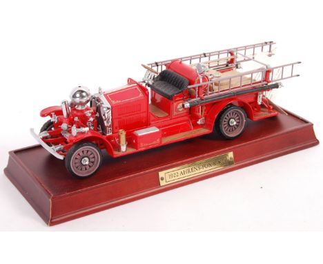 An original Franklin Mint Precision Models made 1/24 scale diecast model fire engine ' 1922 Ahrens Fox RK4. Model appears goo