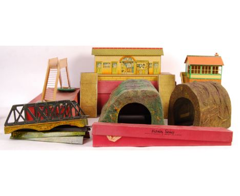 A collection of assorted original vintage Hornby 0 Gauge model railway locomotive trainset accessories to include; 42310 No.1