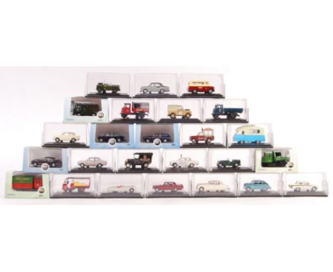 A collection of 25x assorted Oxford 1/76 scale diecast model cars and vehicles. Suitable for 00 gauge model railway layouts. 