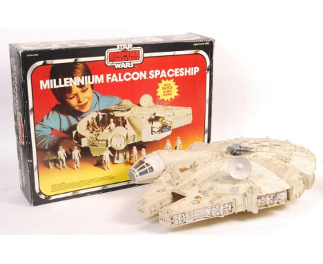 A very good vintage Palitoy made Star Wars ' Millennium Falcon Vehicle ' action figure playset. 100% complete, including Jedi