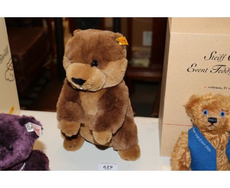 A Steiff Beaver 
