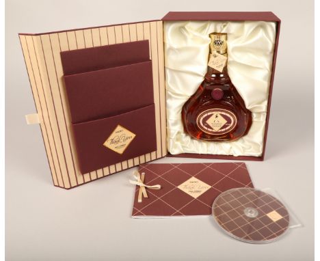 Johnnie Walker 'Thank You Hill Street' blended Scotch whisky, bottle No 370 of 900, 75cl, 43% vol, in presentation box with D
