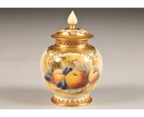 Royal Worcester vase and cover, decorated with hand painted fallen fruit, signed Ricketts, H278 date coded 1903, hight 13.5cm