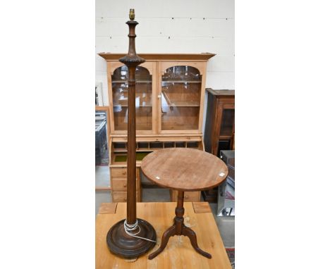 Victorian mahogany circular tilt-top occasional table 55 cm diam x 66 cm high to/w turned and fluted standard lamp (2) 