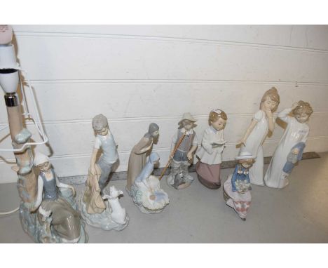 Mixed Lot: Lladro and Nao figurines together with a similar table lamp (8)