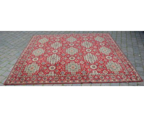 BMK Wool carpet 3 m x 2.5 m 