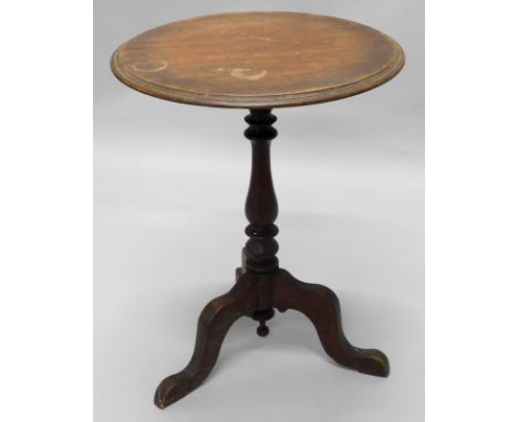 A 19thC mahogany occasional table, circular top with moulded edge on a tripod base, 51cm diameter