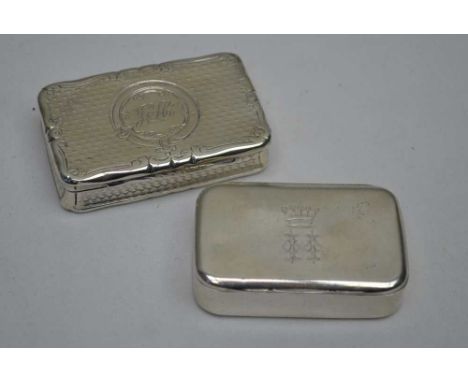 ALFRED TAYLOR AN EARLY VICTORIAN SILVER SNUFF BOX, engine turned decoration, London 1854, 49g, 6cm wide, together with A 19TH