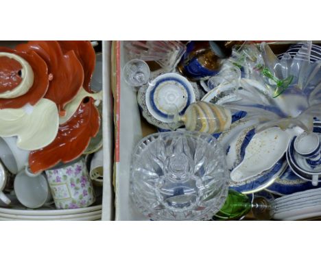 A quantity of various porcelain, including Carltonware.