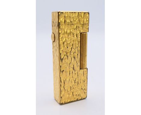 A Dunhill lighter, US RE24163 patented.  6.25 cm high