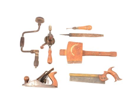 Tray of assorted antique woodworking tools including a Groves tenon saw, Stanley No 4 plane, steel callipers and dividers, ha