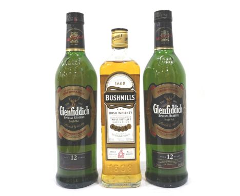 SELECTION OF IRISH & SCOTCH WHISK(E)YA selection of three bottles comprising: one Bushmills Irish Whiskey, 70cl,  40% abv,  L