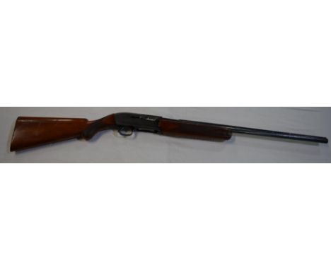 A Browning (Fabrique National) Twelvette 12 gauge (rare 2 shot semi-automatic) single barrel shot gun. Serial No C23395. Barr