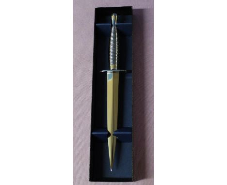 J Knowle &amp; Son of Sheffield presentation Fairburn Sykes commando dagger with polished steel handle and military markings,