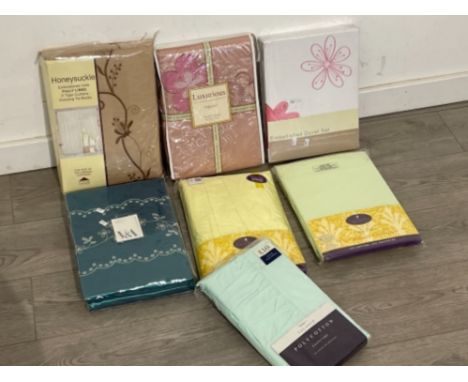Unopened bed linen king size quilt covers, valance sheets and curtains