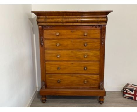 Stunning example Scotch chest of 5 drawers with beautiful design. 136cm x 177cm x 62cms