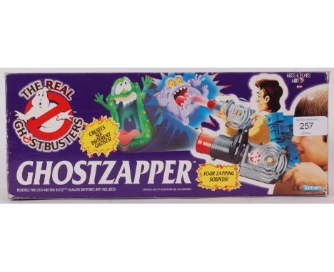 THE REAL GHOSTBUSTERS; An original vintage retro Real Ghostbusters Kenner ' Ghostzapper ' toy, within the original box, with 